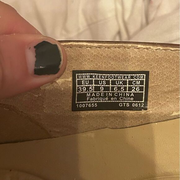 Keen Chocolate Leather Mary Jane Flats - Picture 5 of 6